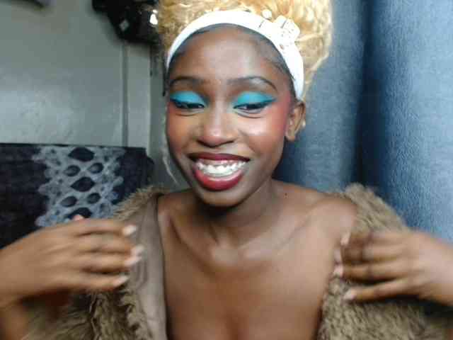 Boughie-birdy webcam