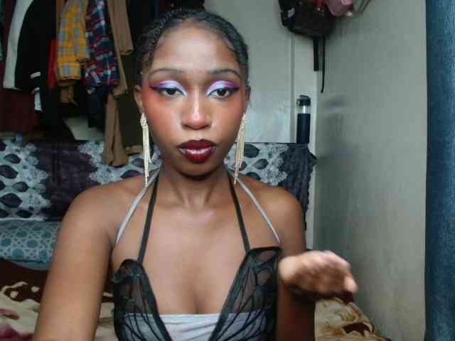 Boughie-birdy webcam