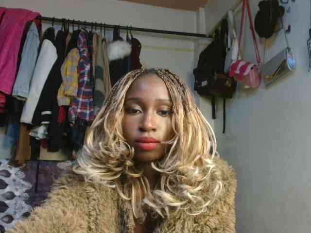 Boughie-birdy webcam