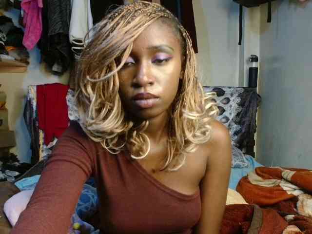 Boughie-birdy webcam