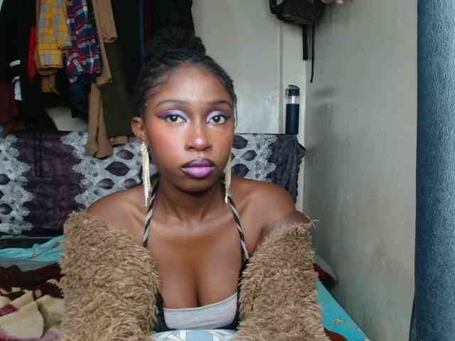 Boughie-birdy webcam
