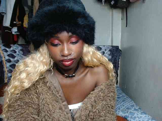 Boughie-birdy webcam