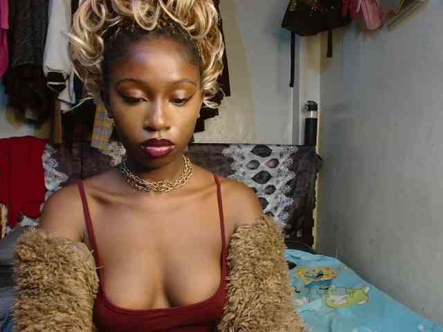 Boughie-birdy webcam
