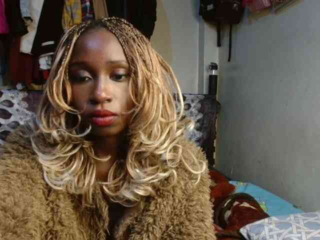 Boughie-birdy webcam