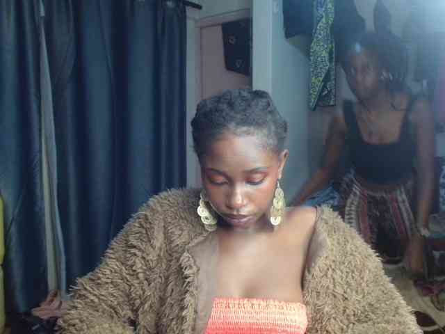 Boughie-birdy webcam