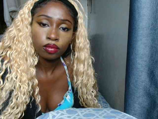 Boughie-birdy webcam