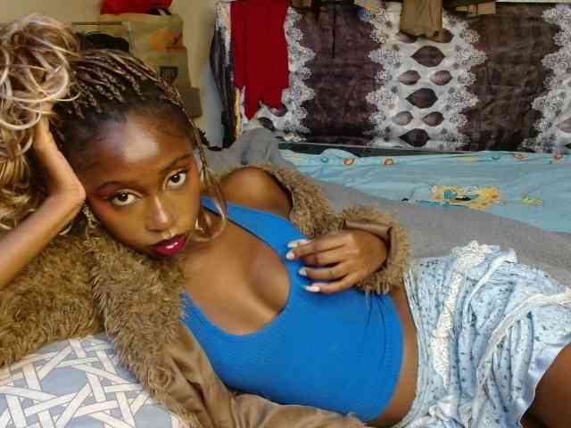 Boughie-birdy webcam