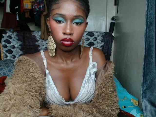 Boughie-birdy webcam