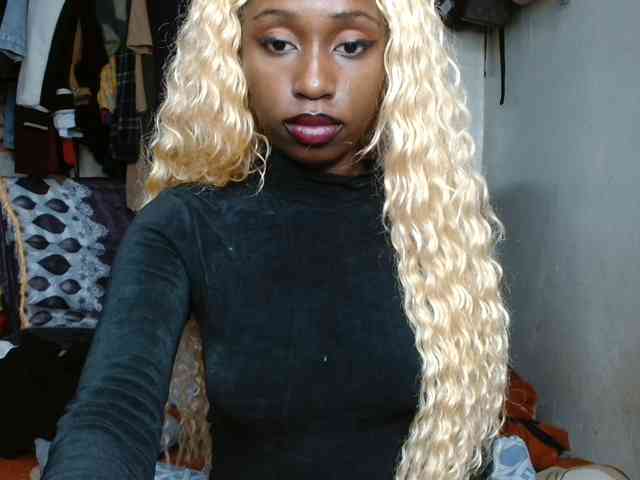 Boughie-birdy webcam