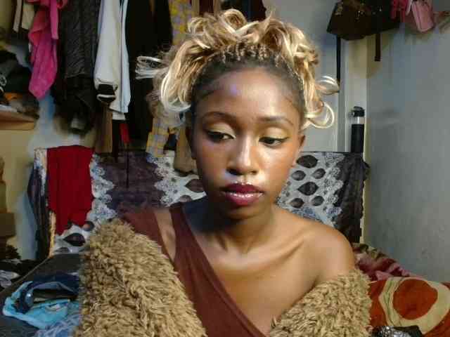 Boughie-birdy webcam