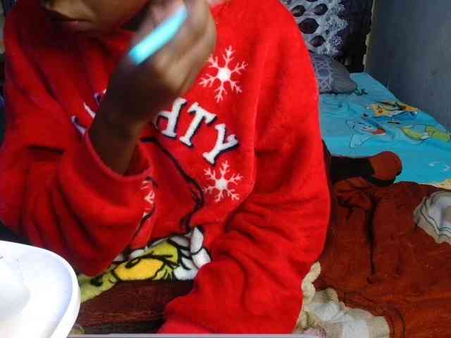 Boughie-birdy webcam