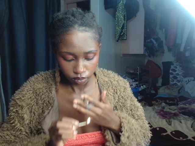 Boughie-birdy webcam