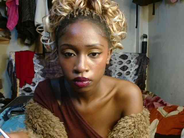 Boughie-birdy webcam