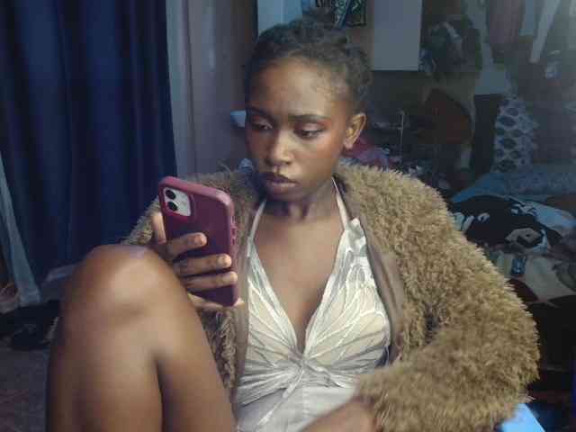Boughie-birdy webcam