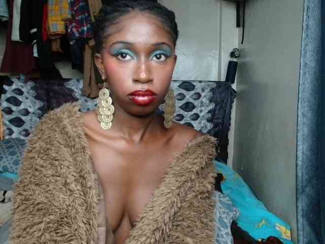 Boughie-birdy webcam
