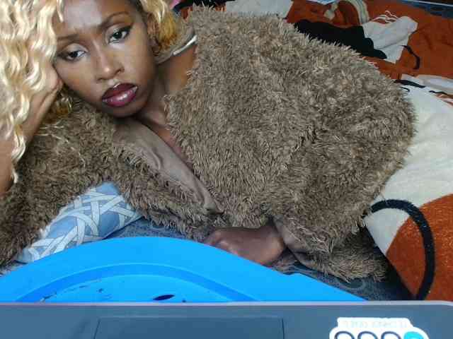 Boughie-birdy webcam
