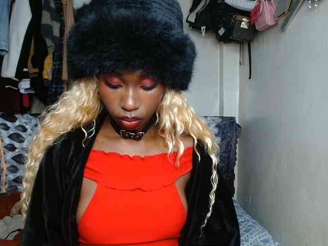 Boughie-birdy webcam