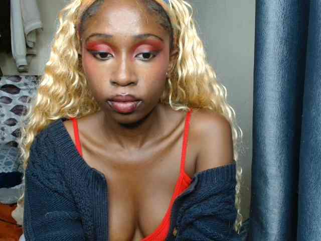 Boughie-birdy webcam