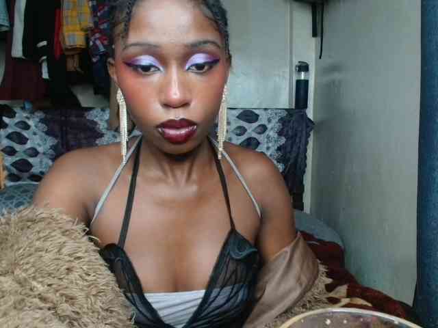 Boughie-birdy webcam