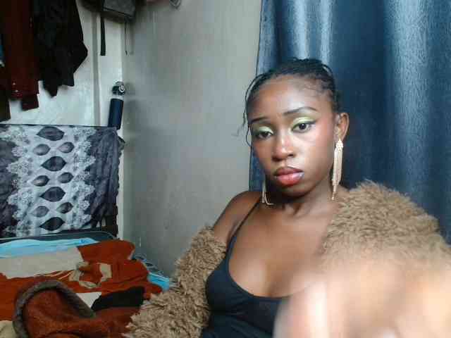 Boughie-birdy webcam