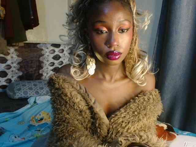 Boughie-birdy webcam