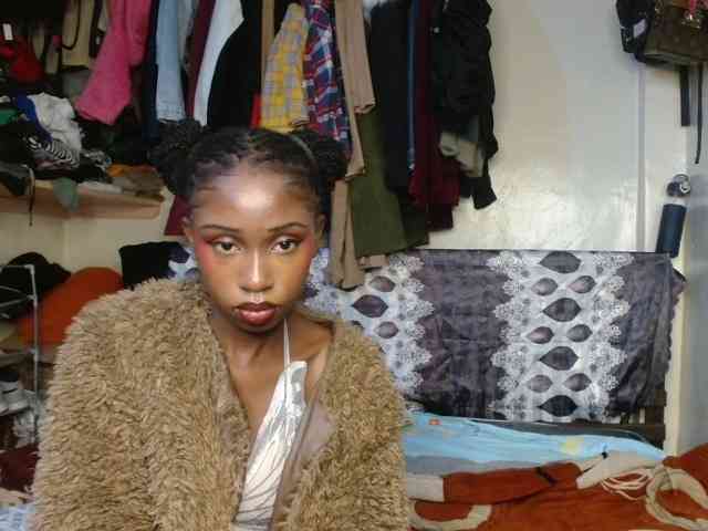Boughie-birdy webcam