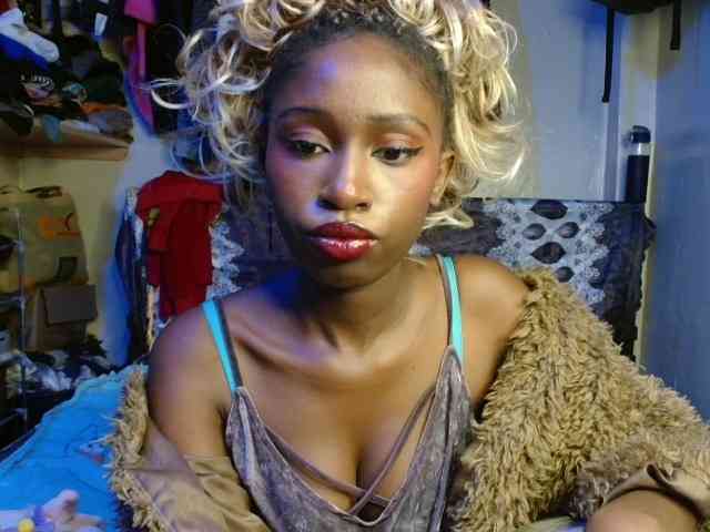 Boughie-birdy webcam