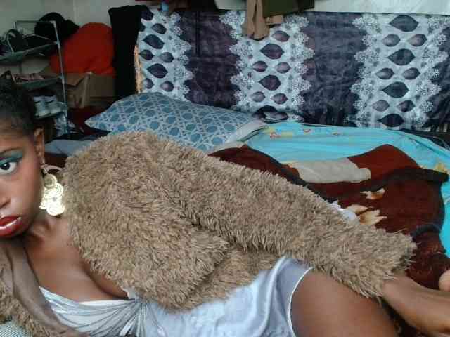 Boughie-birdy webcam