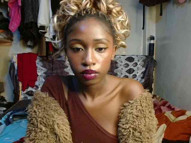 Boughie-birdy webcam
