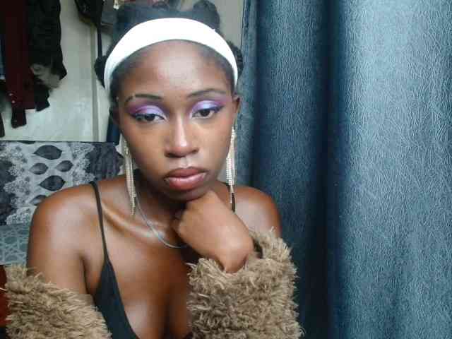 Boughie-birdy webcam