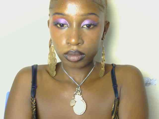 Boughie-birdy's webcam live show