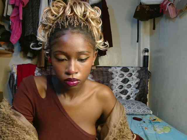 Boughie-birdy webcam