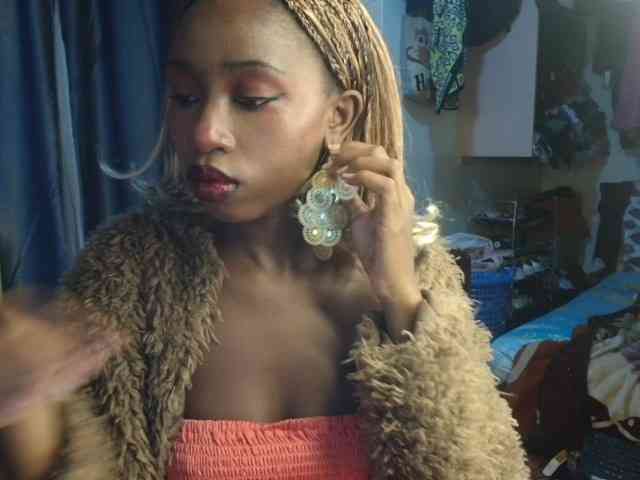 Boughie-birdy webcam