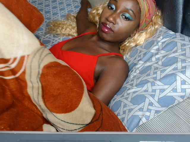 Boughie-birdy webcam