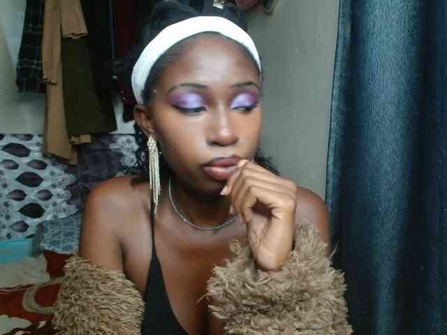 Boughie-birdy webcam