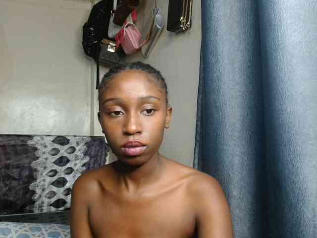 Boughie-birdy webcam
