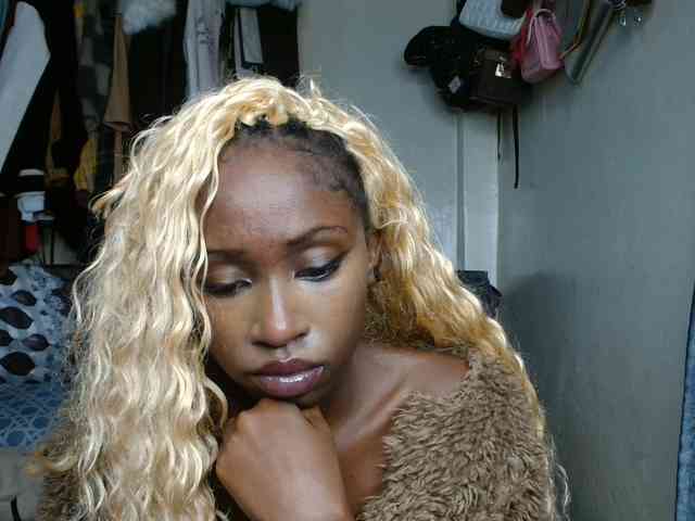 Boughie-birdy webcam