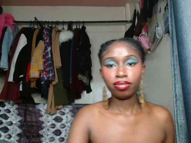 Boughie-birdy webcam