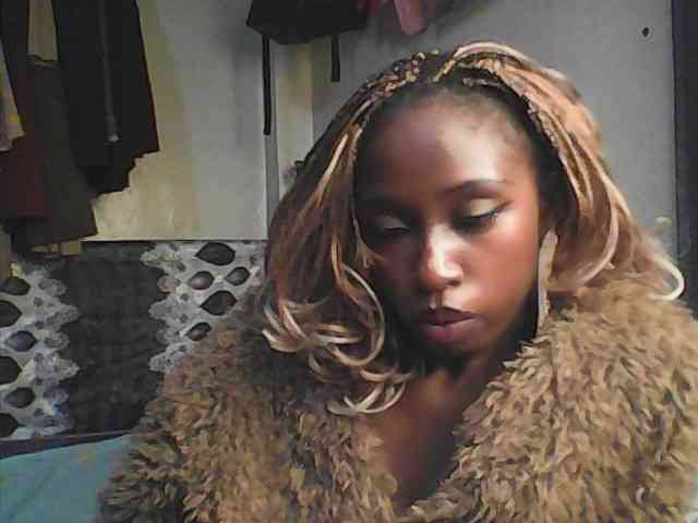Boughie-birdy webcam