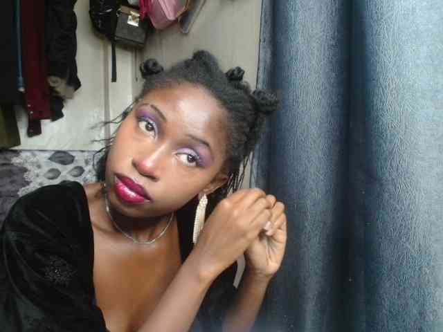 Boughie-birdy webcam