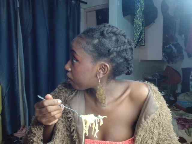 Boughie-birdy webcam