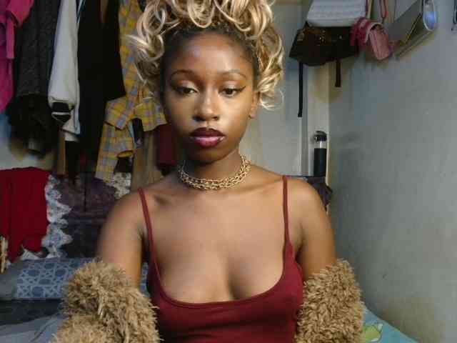 Boughie-birdy webcam