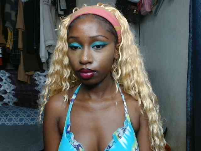 Boughie-birdy webcam