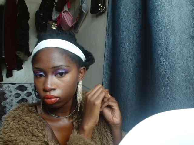 Boughie-birdy webcam
