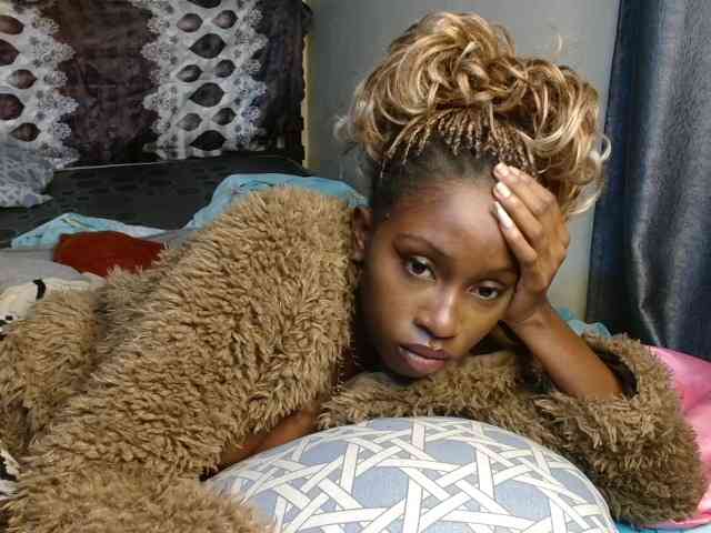 Boughie-birdy webcam