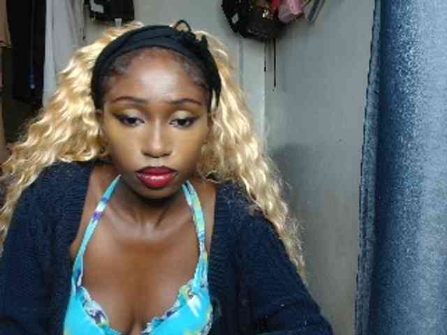 Boughie-birdy webcam