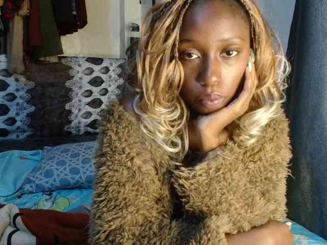 Boughie-birdy webcam