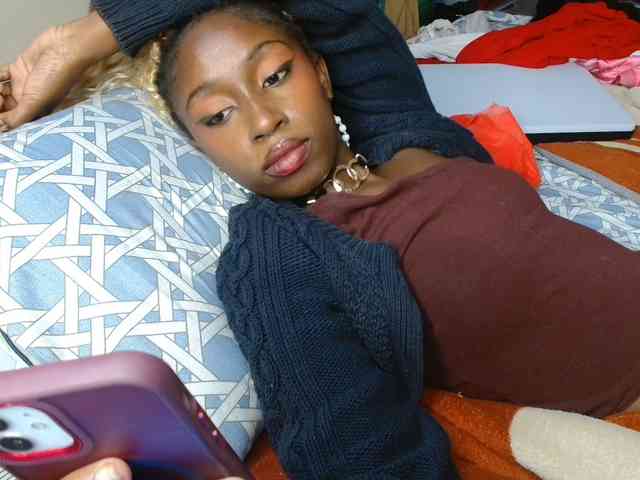 Boughie-birdy webcam