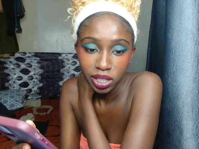 Boughie-birdy webcam