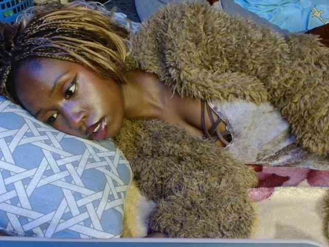 Boughie-birdy webcam